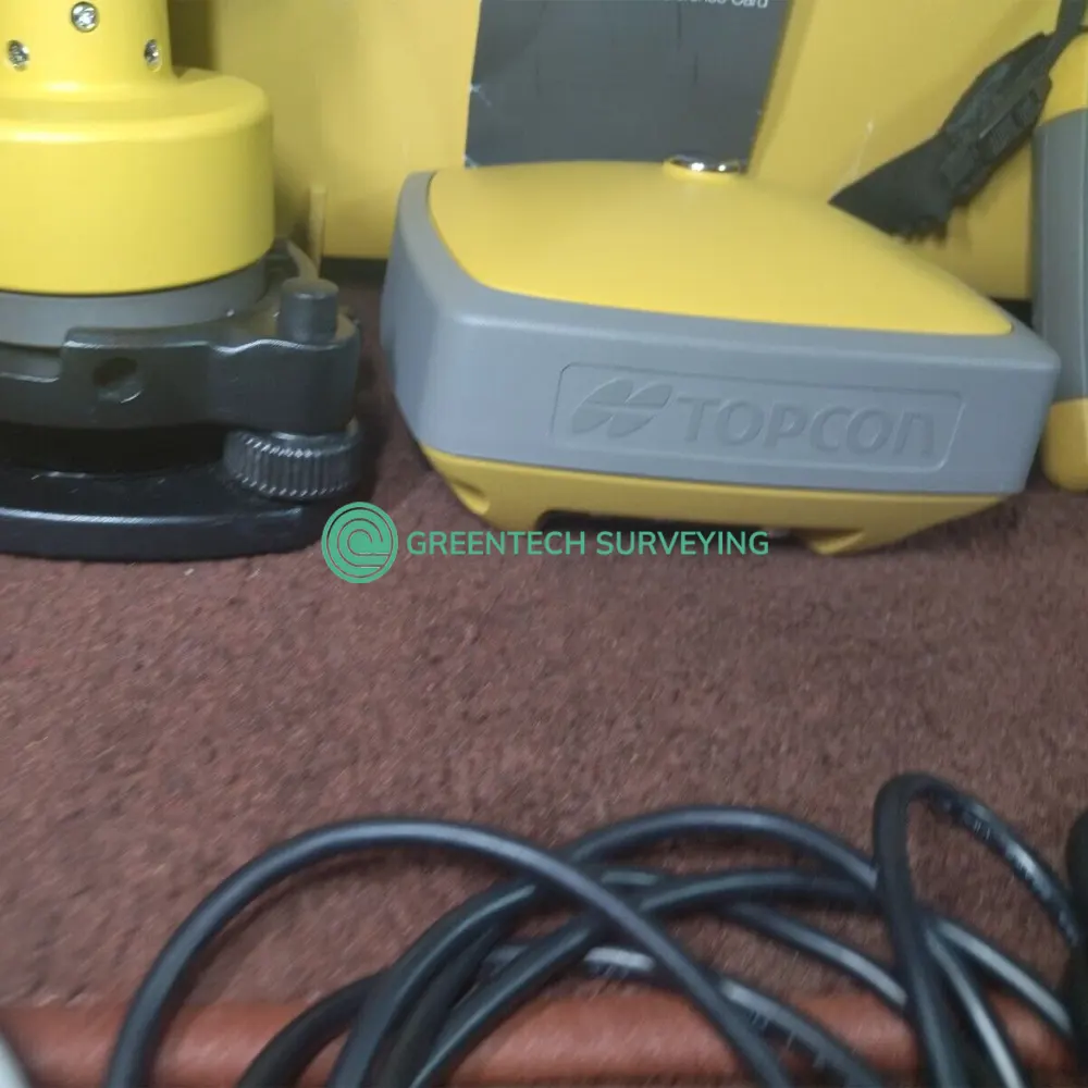 Pre-owned-Topcon-HIPER VR-Base-Rover